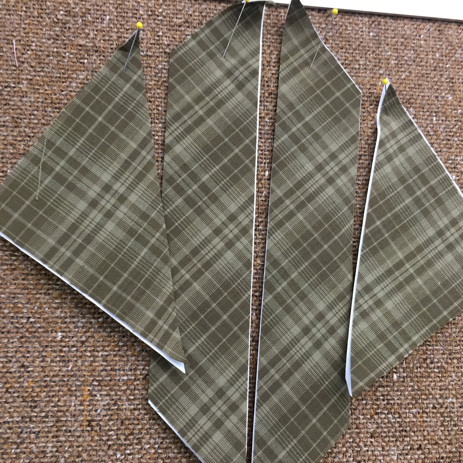 Always in Stitches at Ben's: Mini Triangle Ruler Demo and Quilt