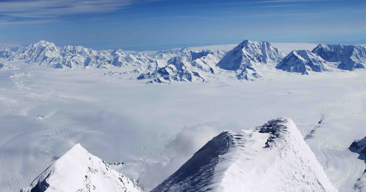 LinkUp Blog Vol15. The highest mountain in Canada, Mt. Logan カナダ最高峰マウント・ローガン(5959m)
