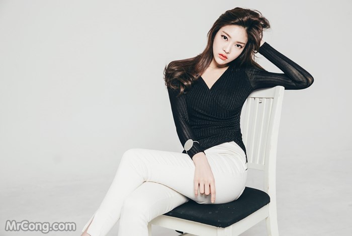 Beautiful Park Jung Yoon in the February 2017 fashion photo shoot (529 photos) photo 9-8