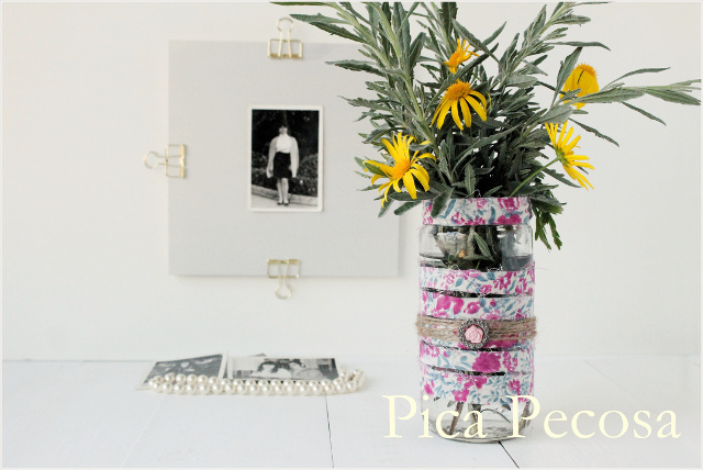 como-hacer-jarron-diy-bote-conservas-reciclado-tiras-tela-cordel