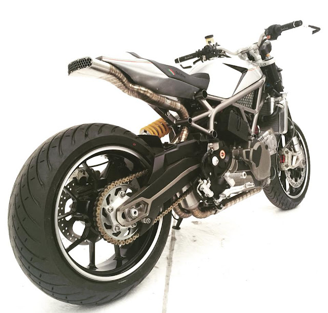 РњРѕС‚РѕС†РёРєР» Aprilia mana 850