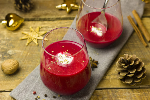 Winterliche Rote Rüben-Suppe mit Zimt und Anis