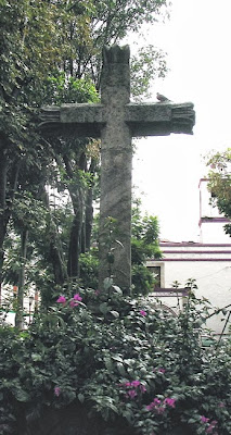 colonialmexico Mexican crosses Axotla