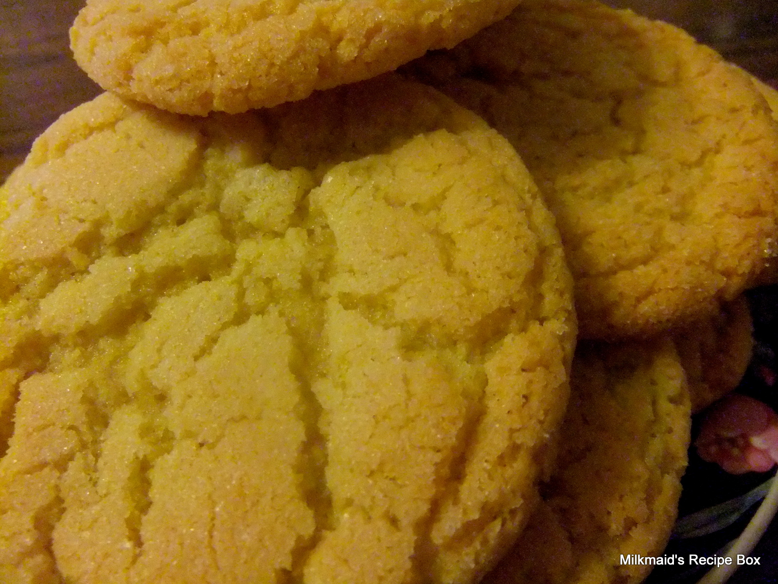 Milkmaid's Recipe Box: Egg Yolk Cookies*