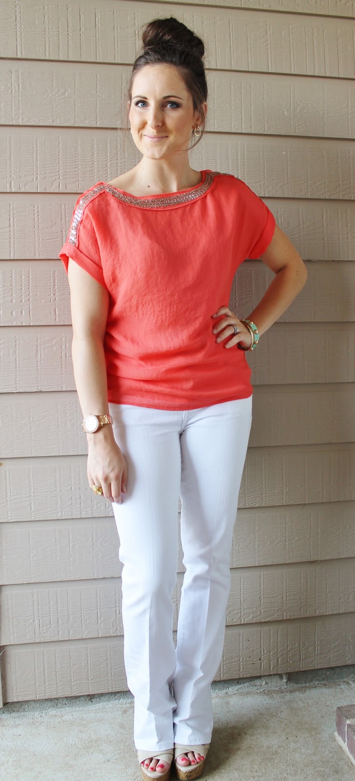 Tucker Up: WIWW: BIG news // white pants // coral top + link up!