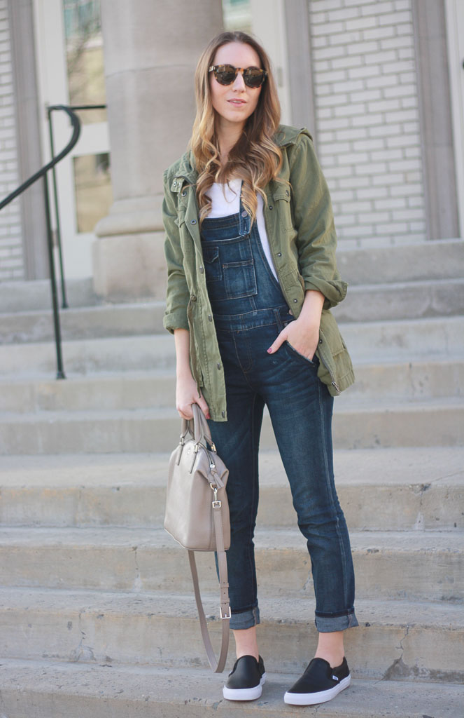How to Wear Overalls: Laid-back Overalls + #WIWT Link Up - Twenties ...