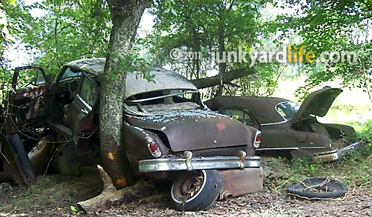 Junkyard Life Classic Cars Muscle Cars Barn Finds Hot Rods And Part News Junkyard Tour Under1981 Com Antique Auto Parts In Grimsley Tennessee