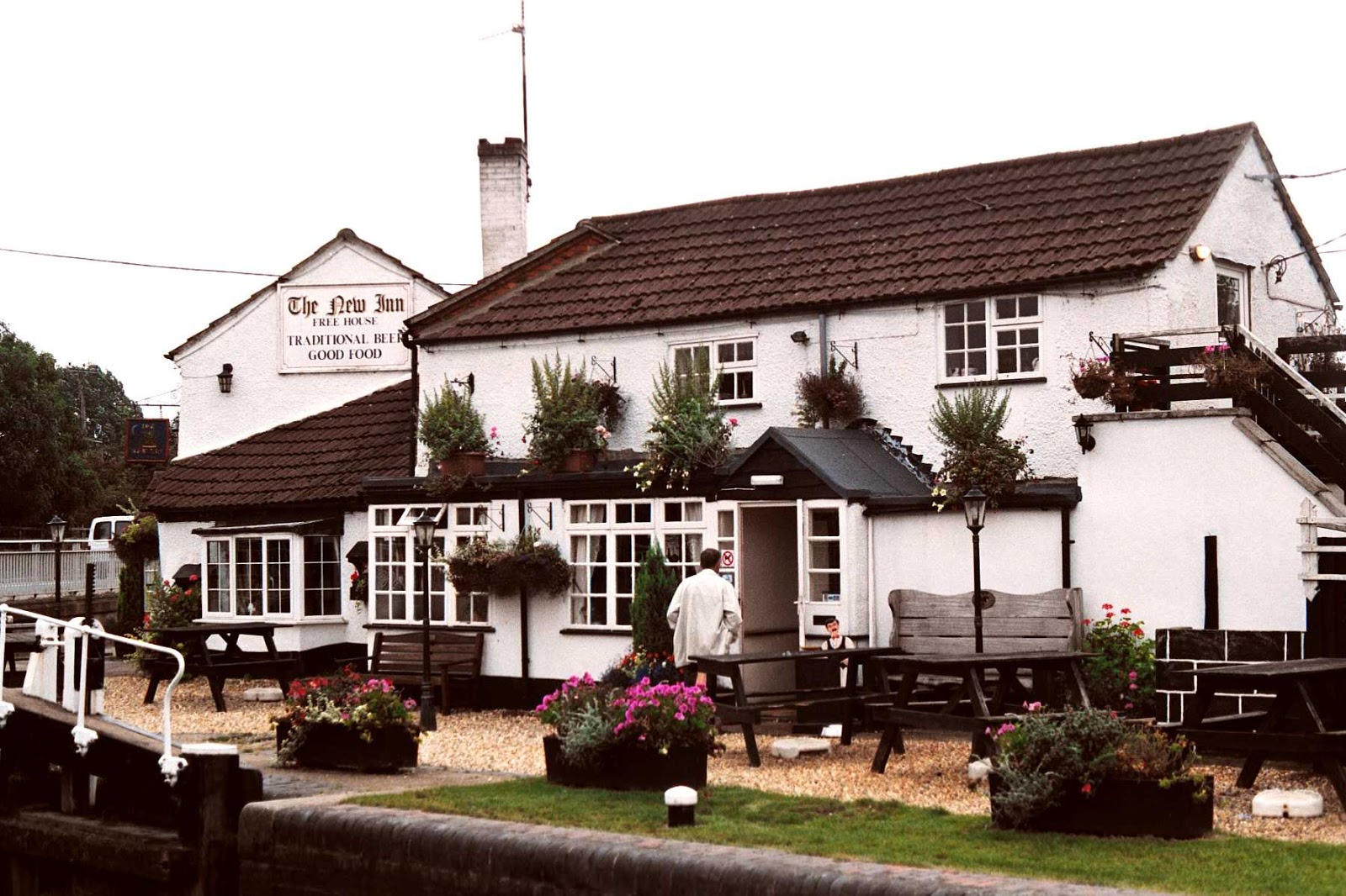 Pubs Then & Now 192 New Inn, Long Buckby, Northamptonshire 1986 to