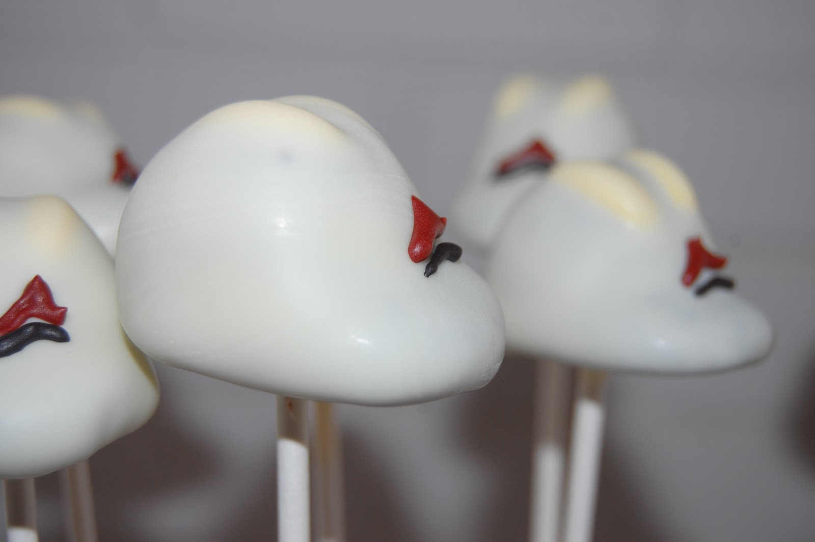 Cakes & Confections Construction Hat Cake Pops