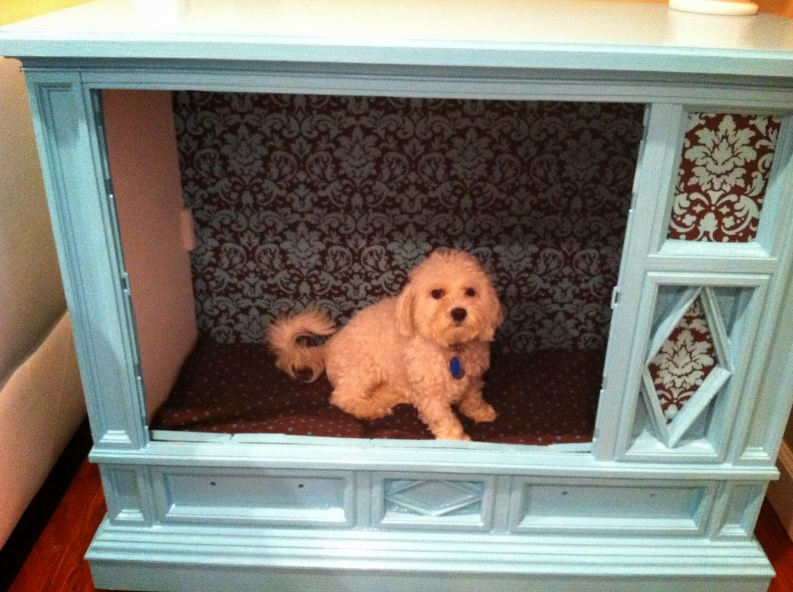 The Smart Momma DIY Dog Bed