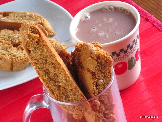 Vegan Almond Biscotti