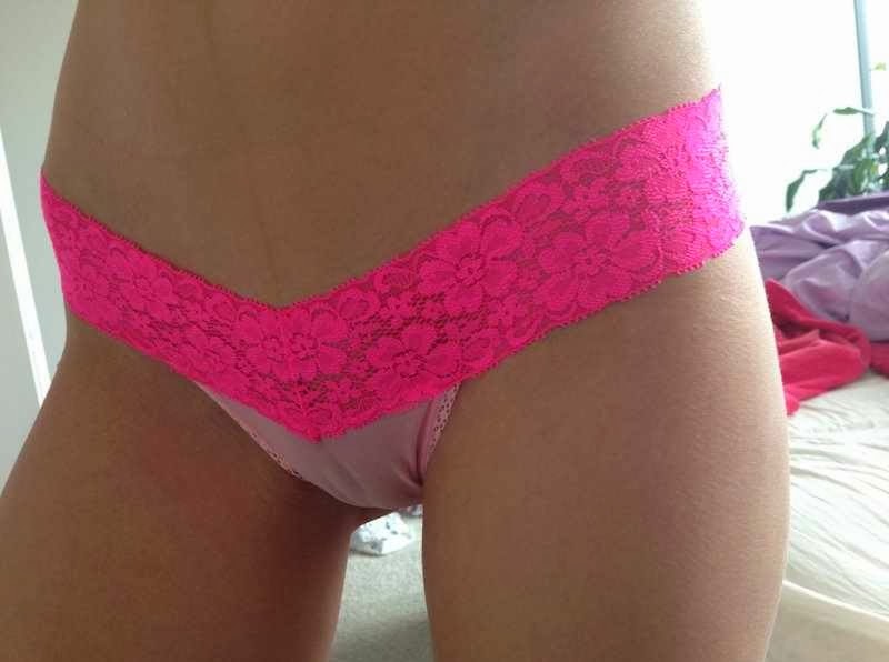 800px x 596px - Pink Underwear Selfie | Free Hot Nude Porn Pic Gallery