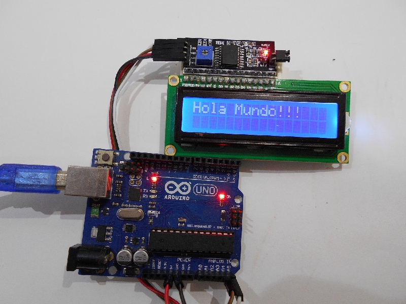 Arduino LCD i2C "Hola Mundo"