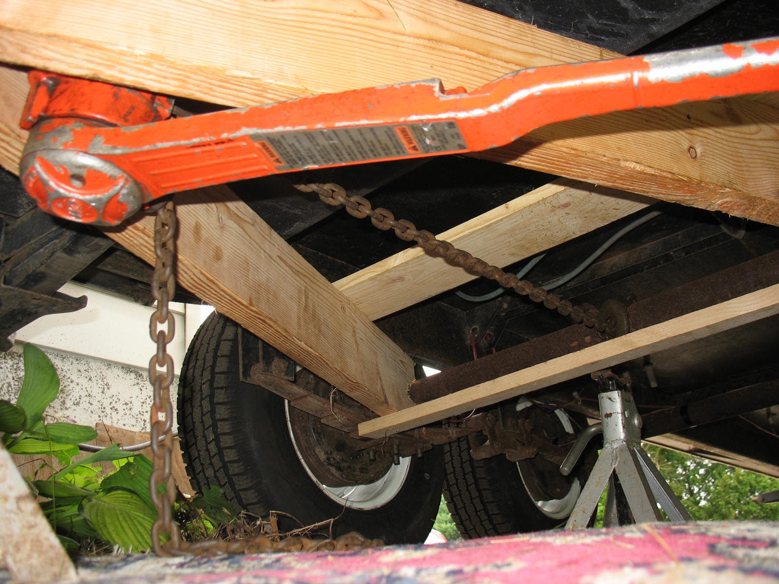 Into The Transporter Trailer wheel alignment