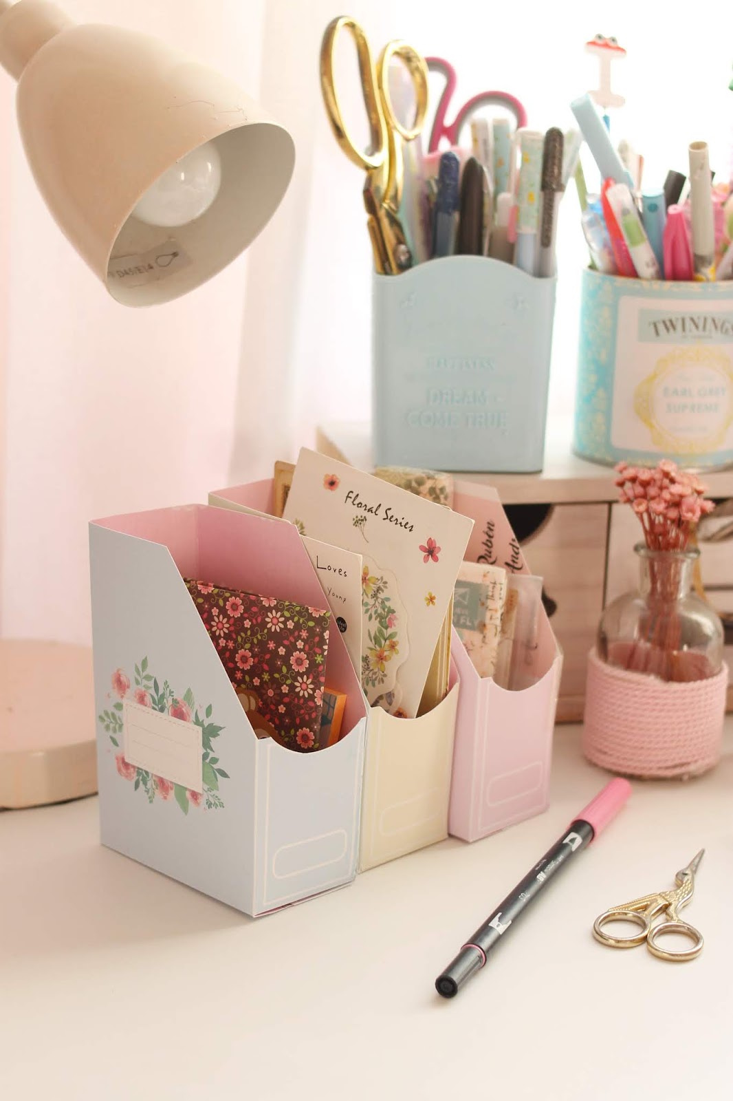 Descargable Trio de mini archivadores para escritorio - Boulevard Pink