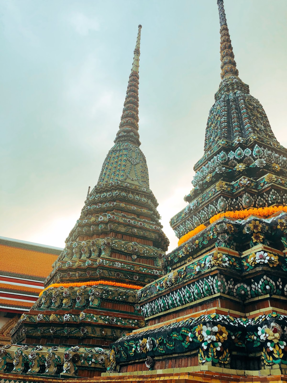 24 hours in...Bangkok by Laura Lewis