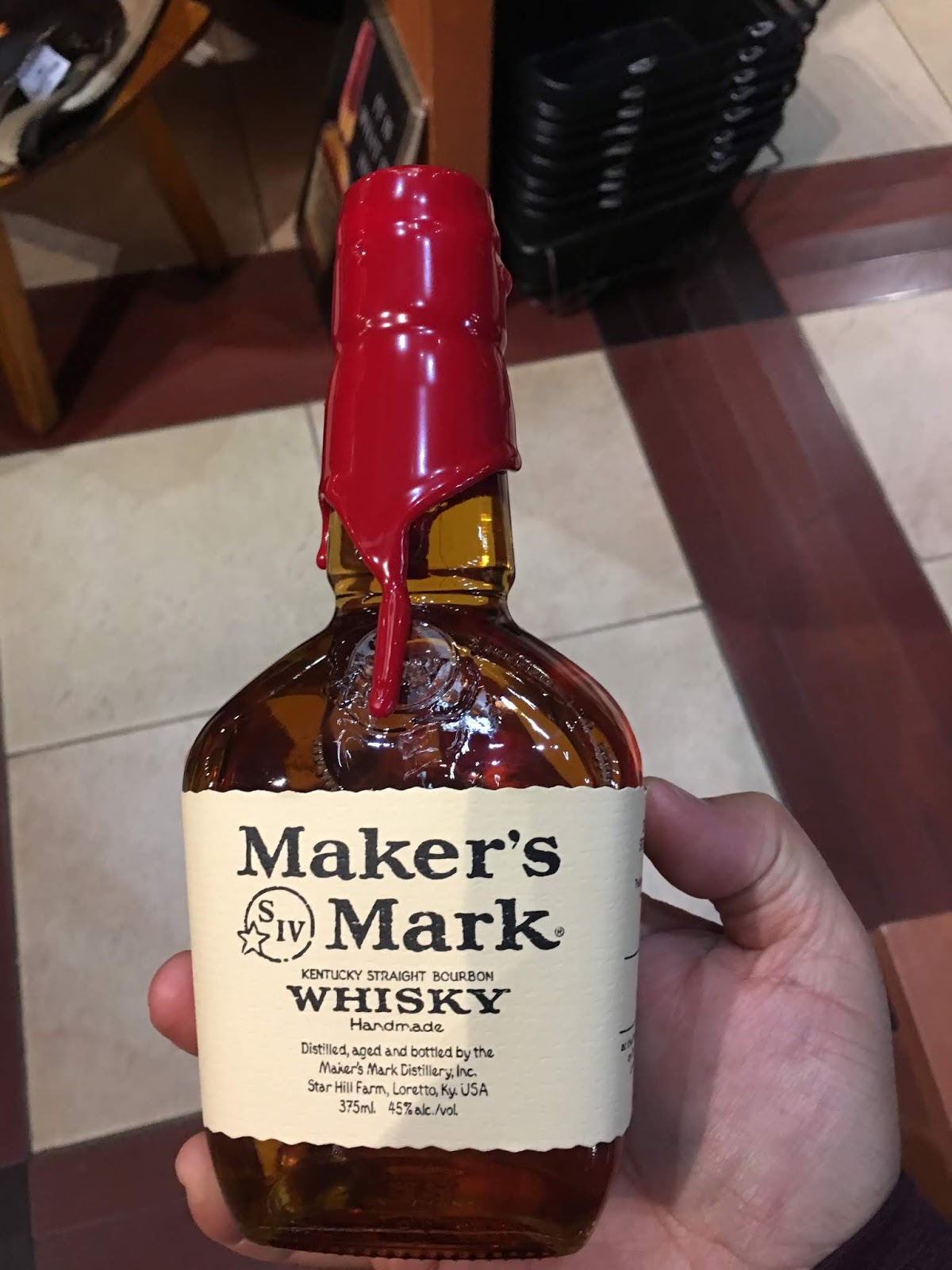 Kentucy Maker's Mark Distillery Tour and Maker's