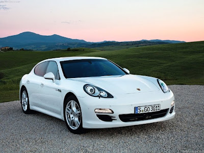 Information about Vehicle: 2012 Porsche Panamera