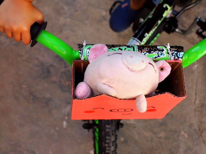 DIY Piggy Bike Basket for Kids from Cardboard