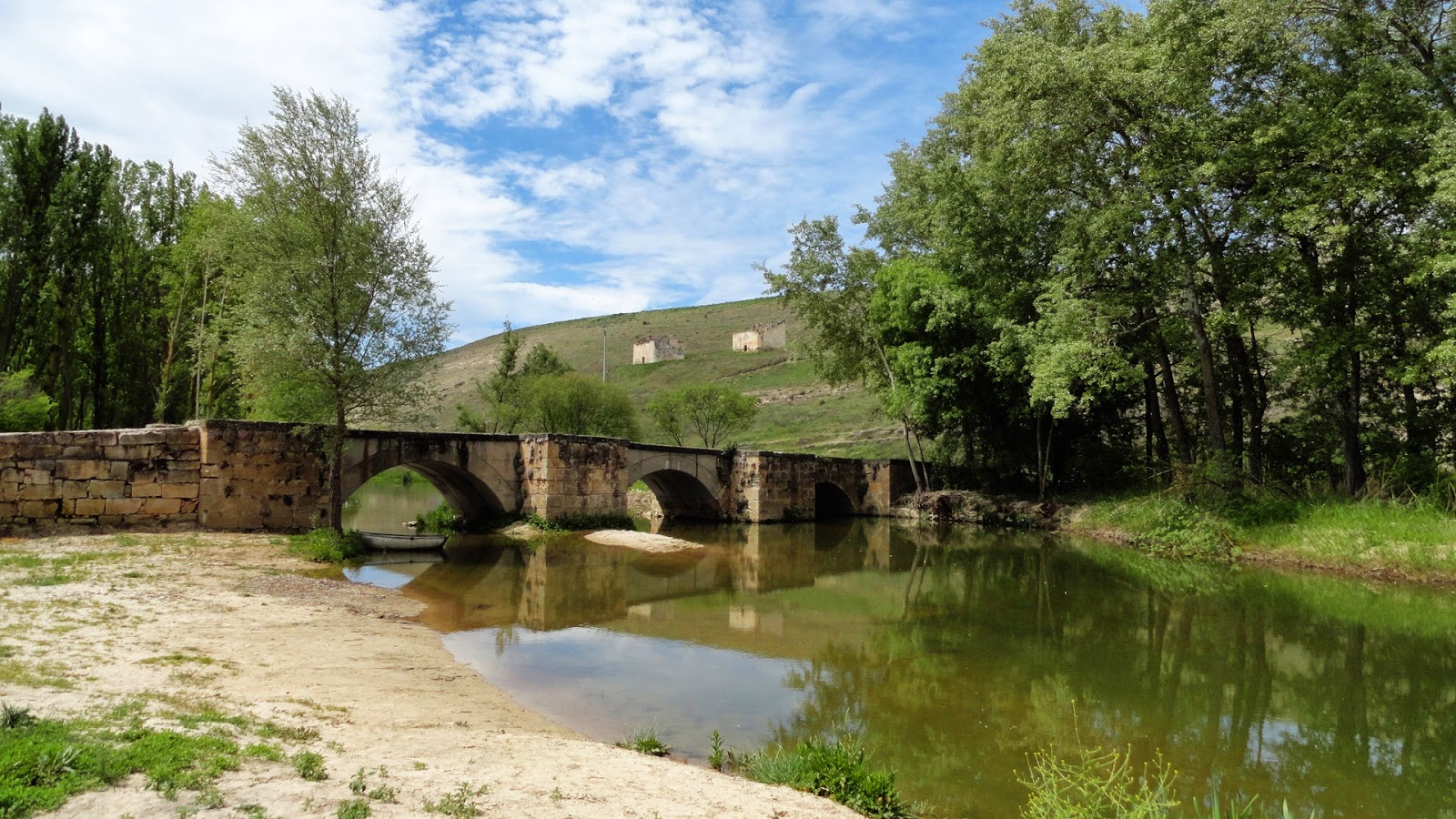 PUEBLOS Y LUGARES SAN MIGUEL DE BERNUY
