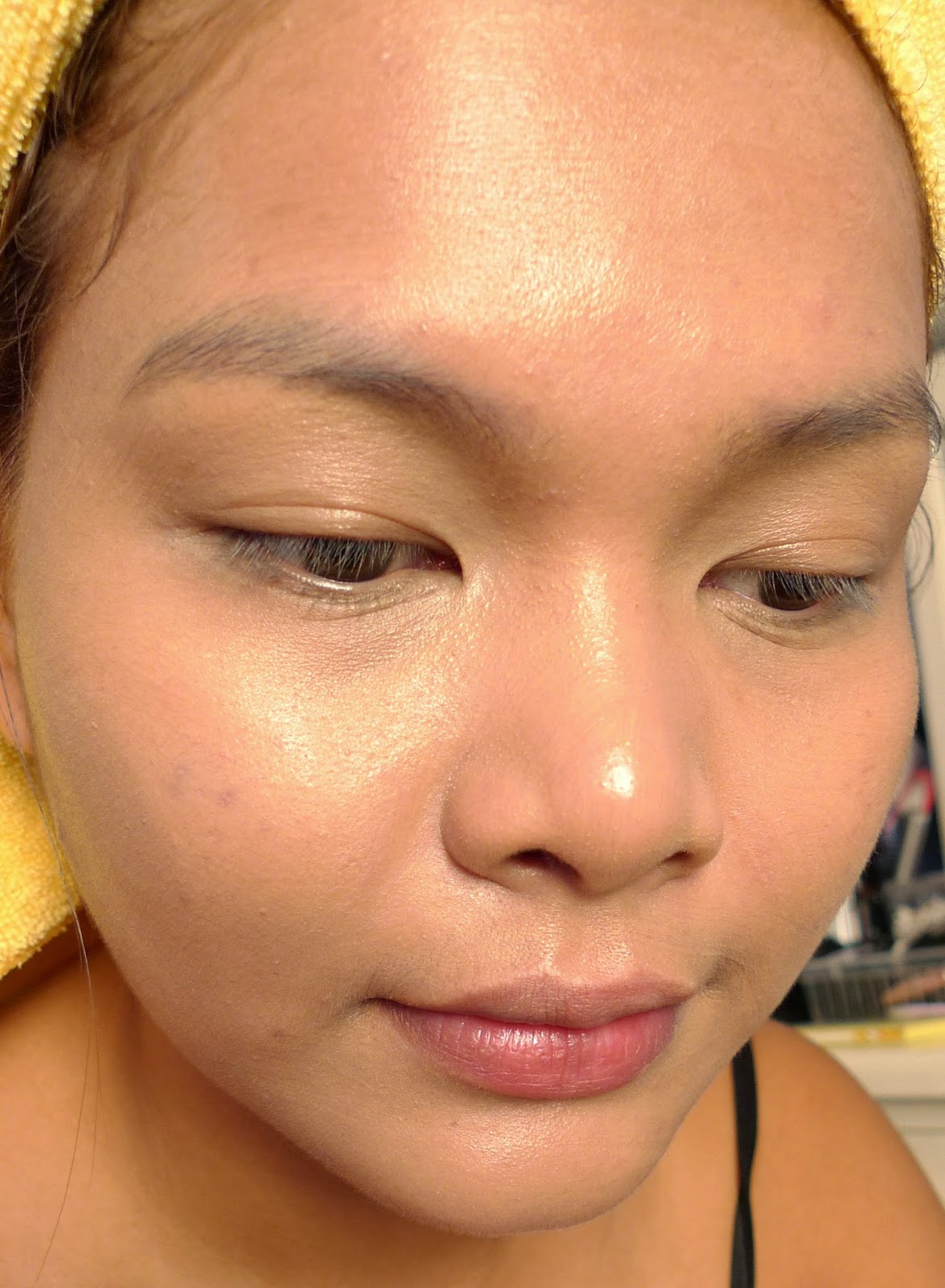 ZA Cosmetics True White Liquid Foundation in OC30 Review