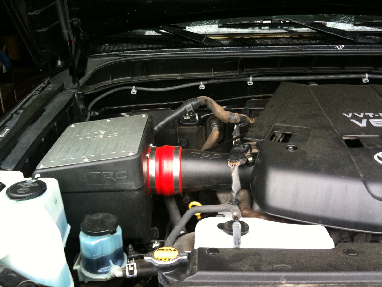 Toyota FJ Cruiser Modifications(Mods) & Information TRD intake