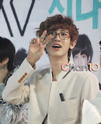 HD ChanYeol photos! click to enlarge. (cc )