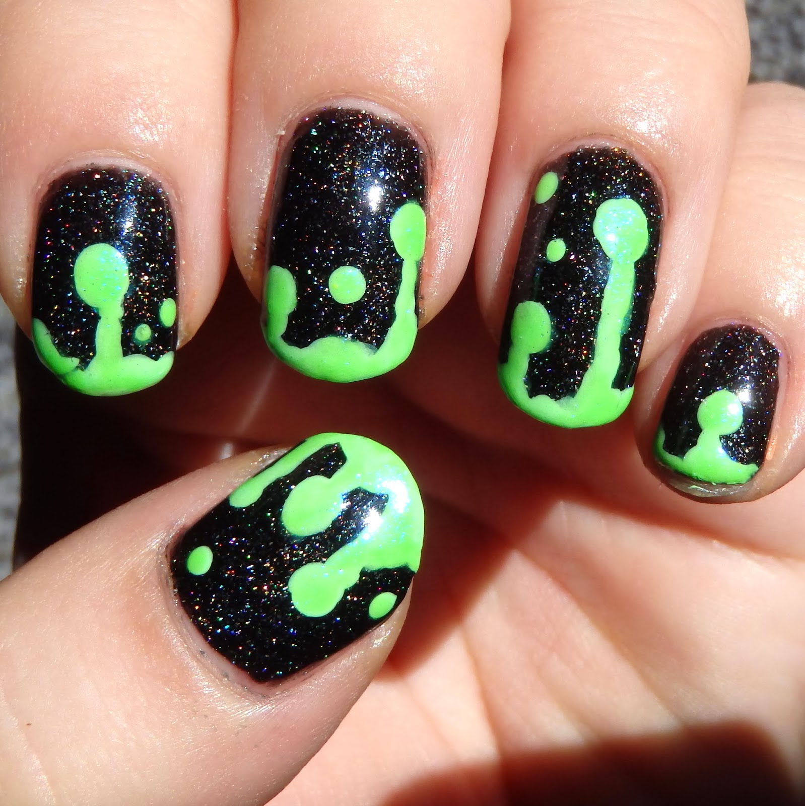 Quixii's Nails 10/06/13 Oozy Slime