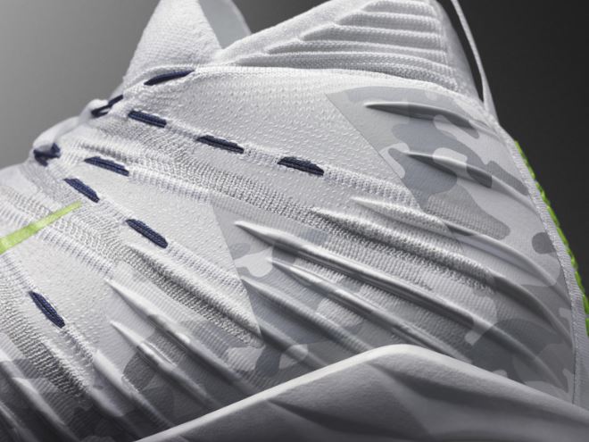 russell wilson cleats nike