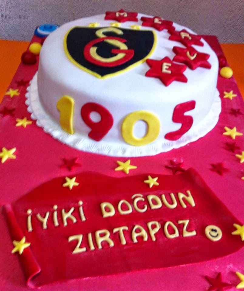 Emelin Günevi Galatasaray Taraftar Pasta