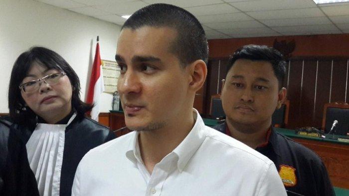 Steve Emmanuel Ingin Dapat Kesempatan Rehabilitasi Steve Emmanuel Ingin Dapat Kesempatan Rehabilitasi
