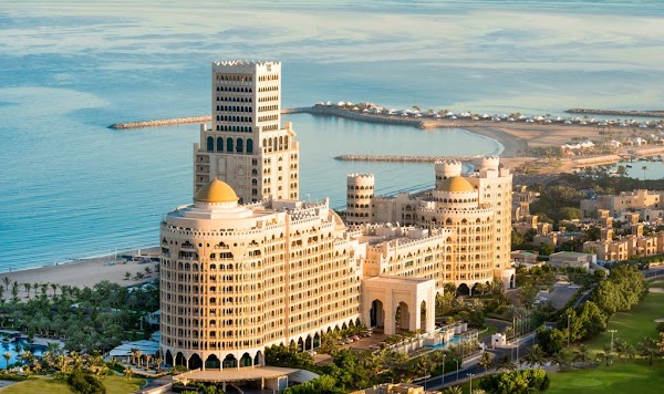 RAS AL KHAIMAH: GLI EMIRATI LOW COST RAS AL KHAIMAH: GLI EMIRATI LOW COST