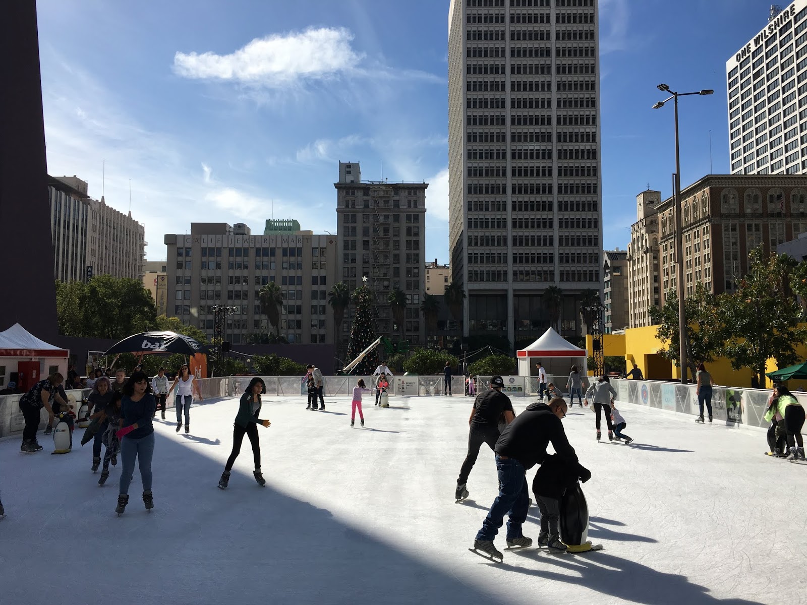 Franklin Avenue A Downtown Tradition Pershing Square's Holiday Ice