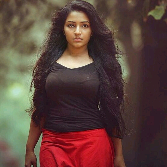 Rajisha Vijayan – June Movie Actress, Wiki, Biography, Age, Family and  Photo Gallery | Kerala Channel