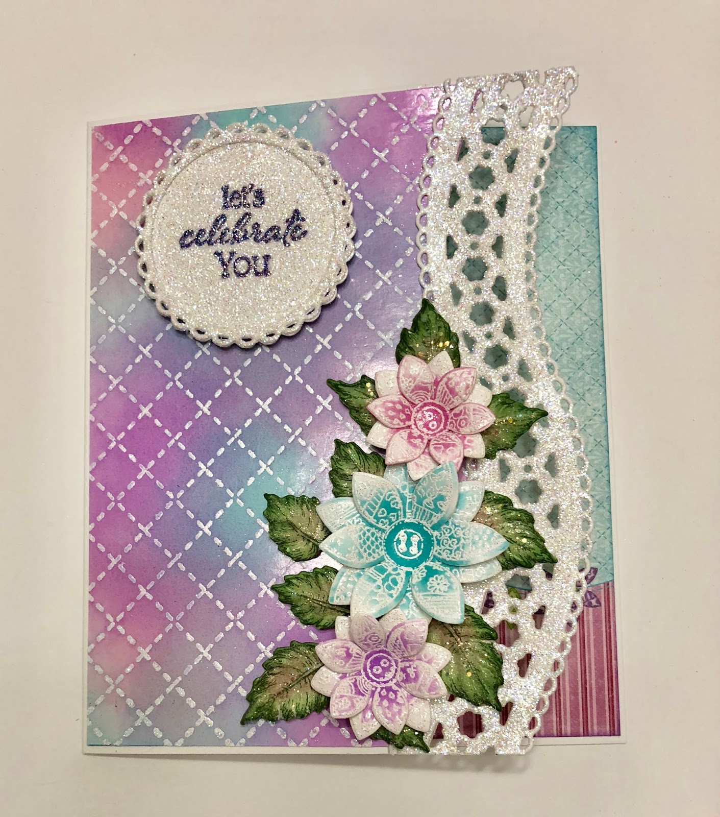 Heartfelt Creations Patchwork Daisy Hand-Stitched Background Cling Stamp Set Heartfelt Creations Patchwork Daisy Hand-Stitched Background Cling Stamp Set