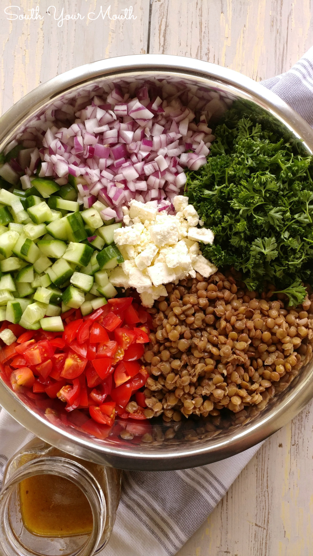 Mediterranean Lentil Salad with an easy homemade vinaigrette (or use prepared) and fresh, crisp vegetables. 