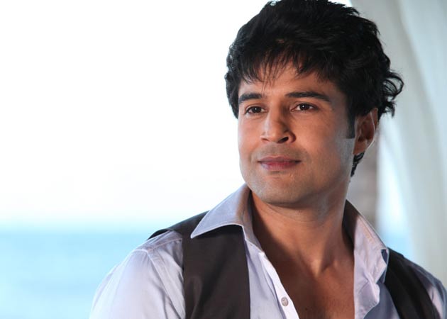 Rajeev Khandelwal open to interesting roles on TV - TumbRing