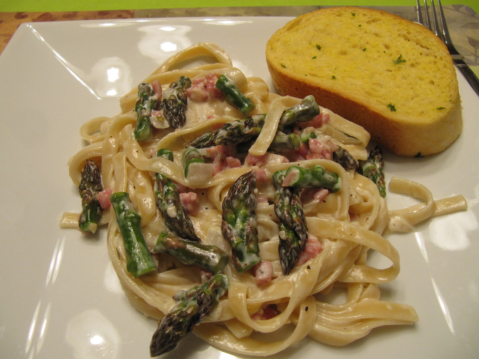Cookin' in Anne's Kitchen Asparagus and Prosciutto Fettuccine Alfredo