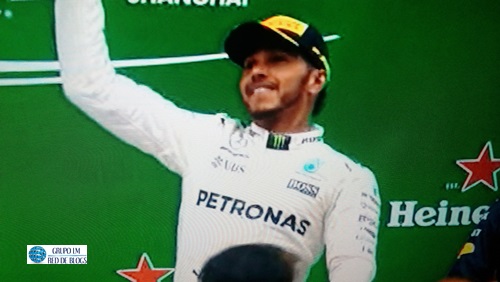 HAMILTON. GRAN PREMIO DE CHINA HAMILTON GRAN PREMIO DE CHINA