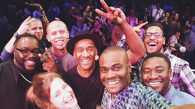 Clip du soir Que Sera Sera Selah Sue Marcus Miller. Que Sera Sera Selah Sue Marcus Miller.
