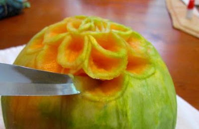 how to carve fruit into a flower