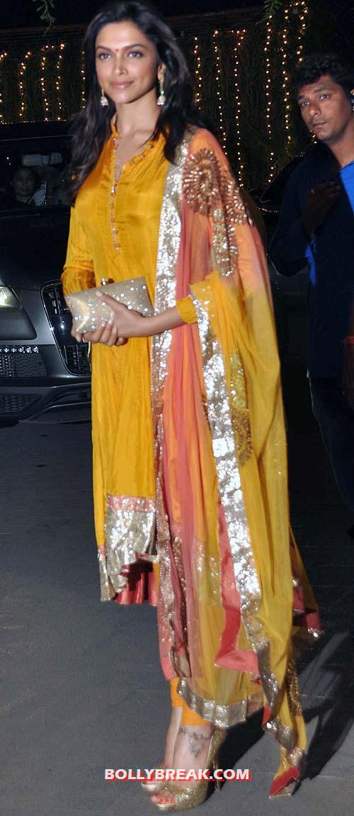 Deepika Padukone - (5) - Rohit Shetty's sister's reception pics