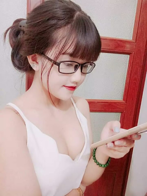 Top teen hình ảnh girl xinh 2000 đeo kính xinh ứ chịu được