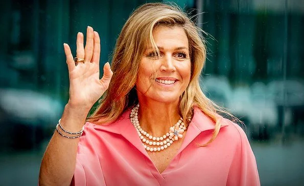 Queen Maxima wore Natan Mia Shirt and Motus wide leg. Queen Maxima wore a new shirt and trousers from Natan