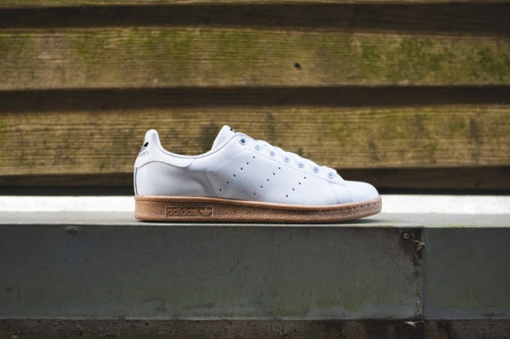 stan smith brown sole