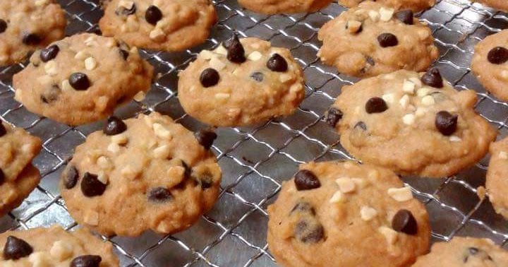 Resepi Famous Amos Chocolate Chip Cookies  Resepi Kek Biskut Raya