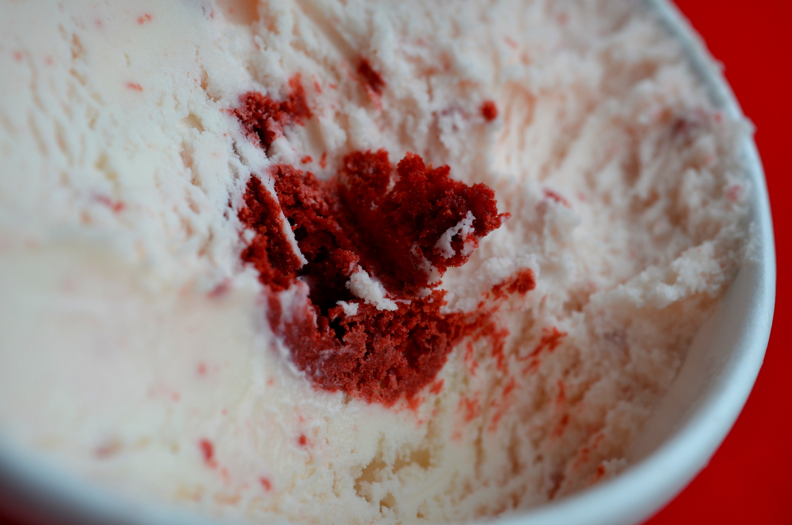 food and ice cream recipes REVIEW Blue Bell Red Velvet Cake