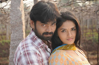 Tamil Movie 'Pandi Oli Perukki Nilayam' Hot Stills
