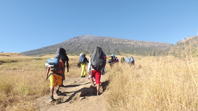 Pendakian Gunung Rinjani Lombok