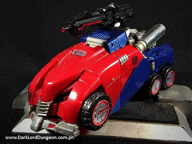 WFC Optimus Prime Reprolabels Dream Makers Warrior from Cyborgtron upgrade